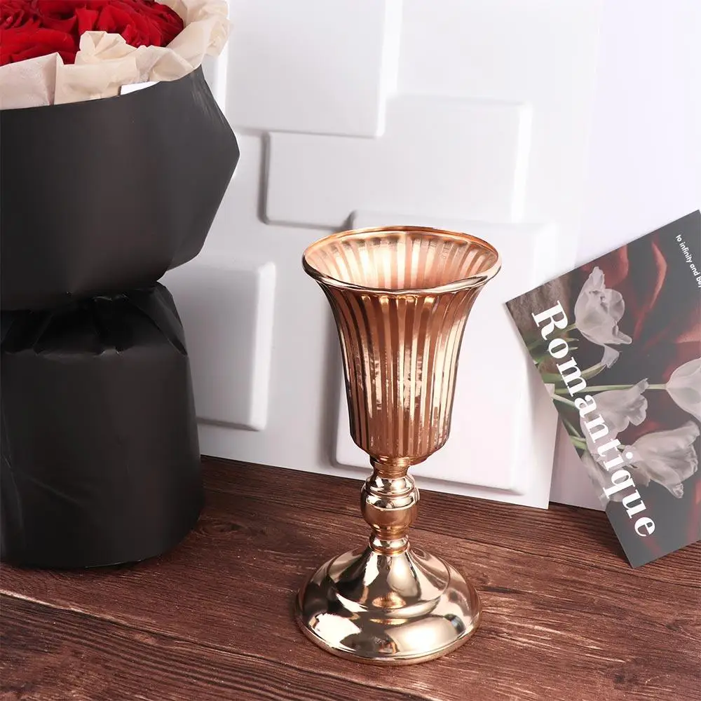 European Style Wrought Iron Gold Iron Vase FIower Art Anti-fall Wedding Photo Props Golden Simulated Flower Holders Living Room