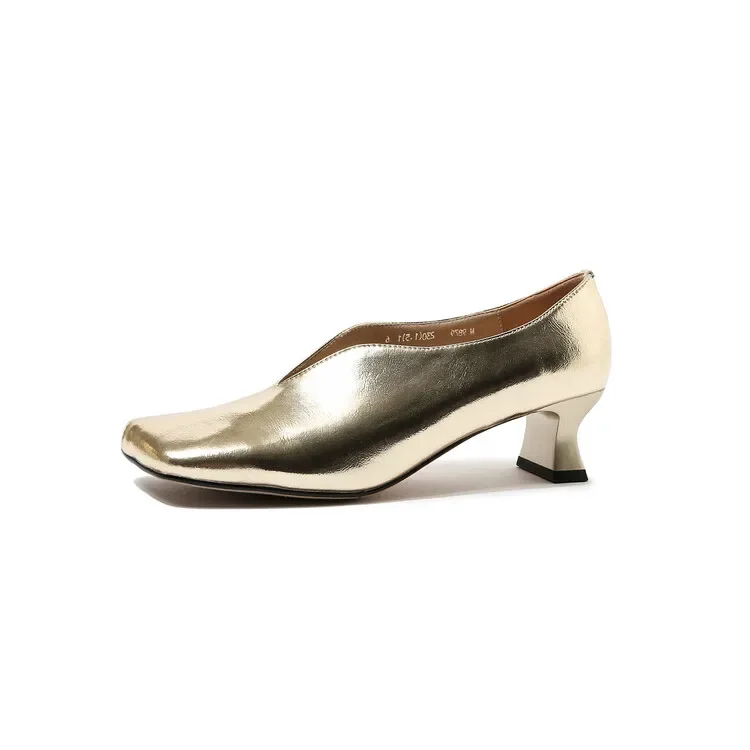 

Square toe single shoes are comfortable and have a sense of design for single shoe banquets and weddings