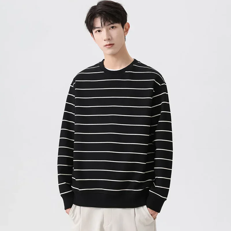 

2023 Autumn/Winter New Hong Kong Style Round Neck Sweater for Men's Loose Casual Size