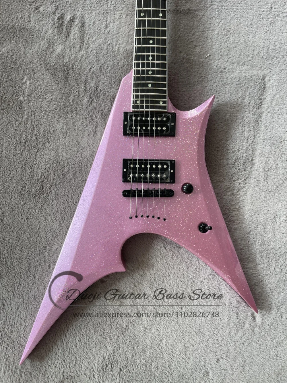 7 string pink guitar, shiny powder body, fixed bridge, luminous cat-claw inlay fingerboard, HH pickups, stainless steel frets