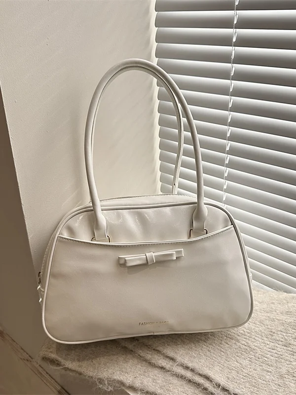 British Style Retro Bowling Bag Women's Large Capacity Underarm Briefcase Fashionable Spring 2026 Handbag Casual Simple Style