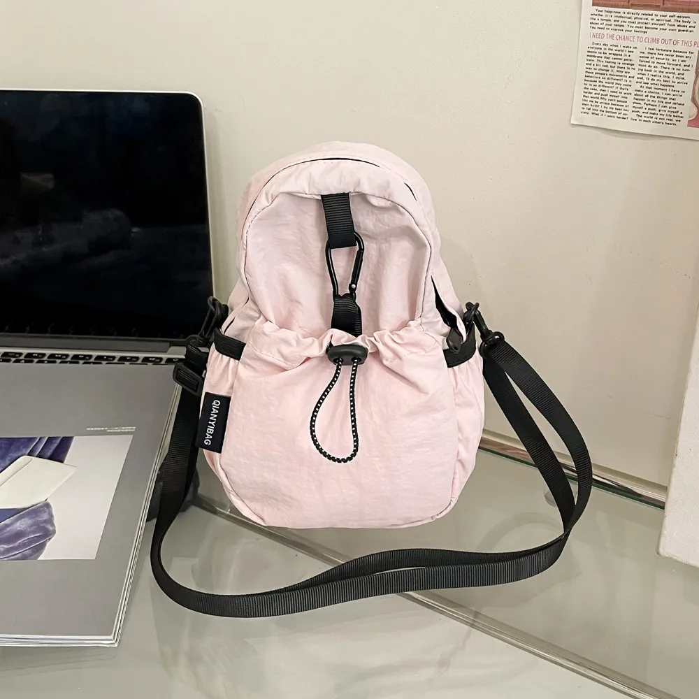 

Quick-dry Sports Nylon Shoulder Bag Coin Pouch Casual Drawstring Crossbody Bag Solid Color Korean Style Mobile Phone Pack Travel