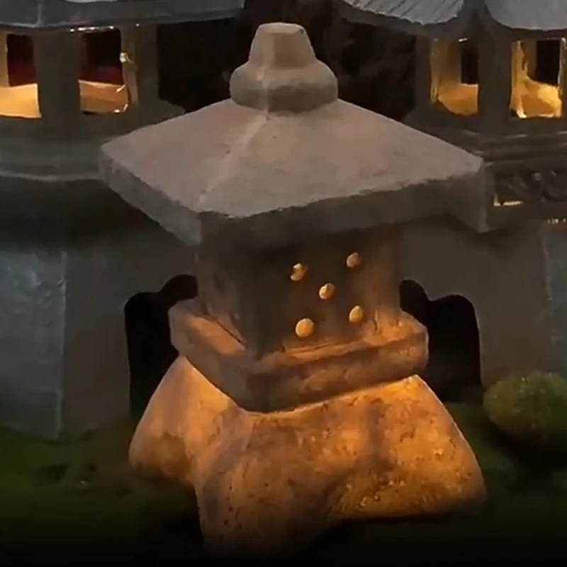 Garden Accessory Ornament Solar Powered Resin Pagoda Lantern Palace Lanterns Tower Statue Solar Lamp Garden Decor B-AT35