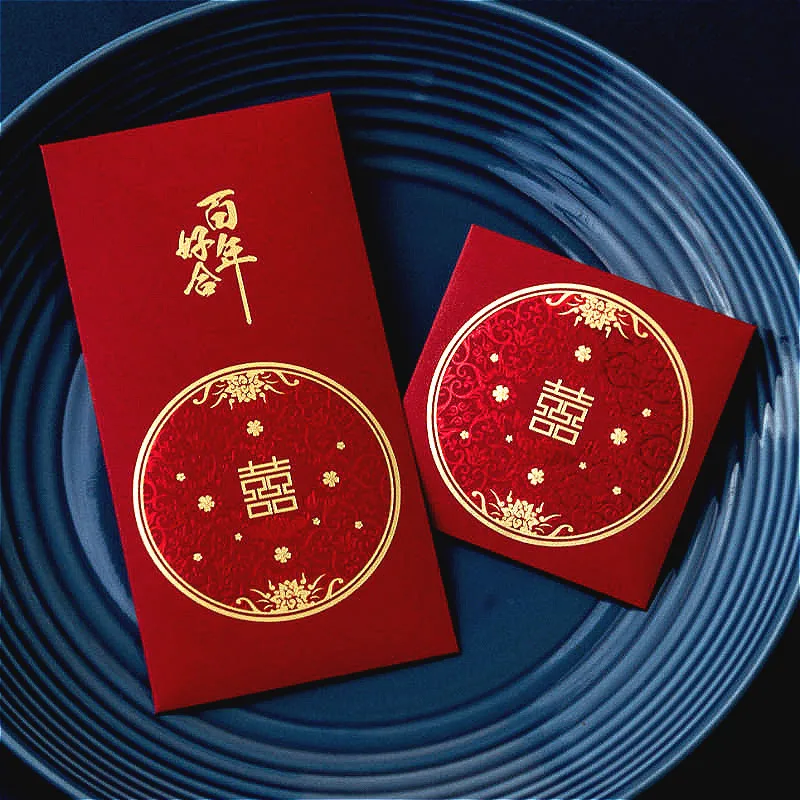 Рисунок 2 - свадебные красные конверты