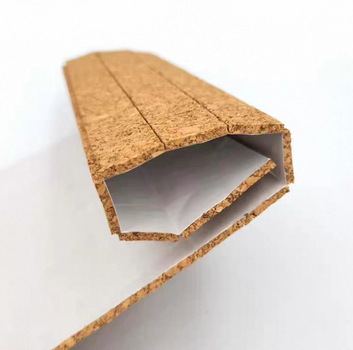 Eco-Friendly Cork Spacer Pads for Glass Separator High-Density Fireproof Cork Packaging and Shipping