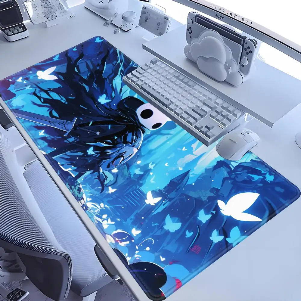

New Hollow Knight Silksong Desk Mat Rubber Large PC Mousepad Laptop Gaming Mouse Pad Accessories Keyboard Mat Computer Mousepads