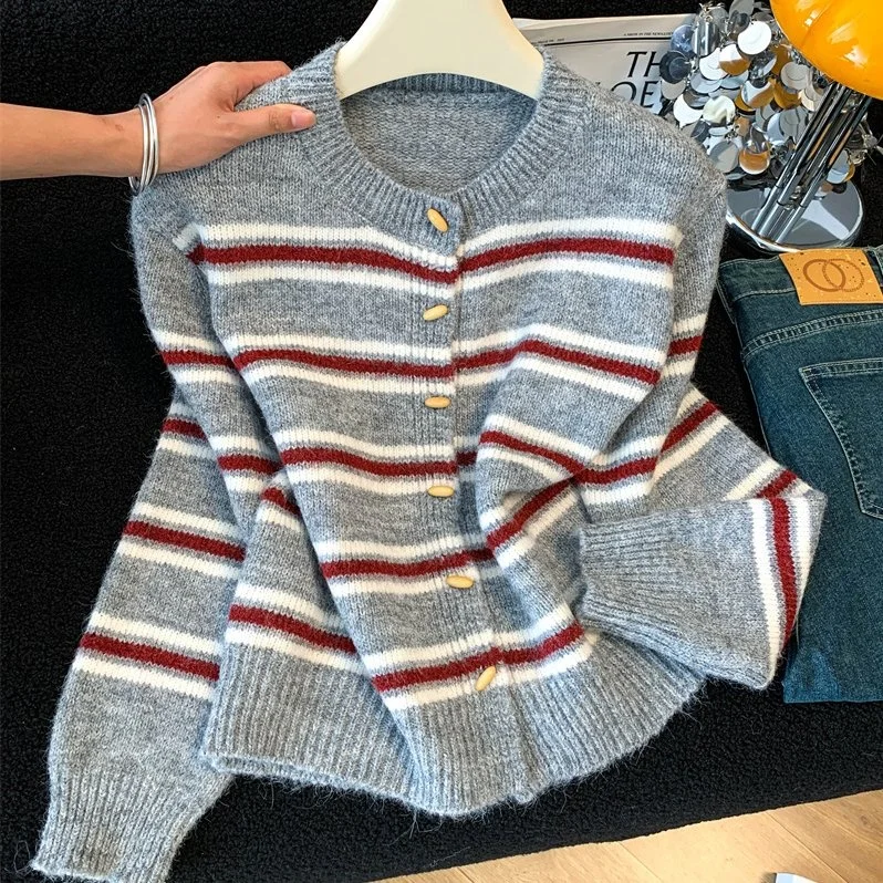 Chic Korean Style Knitted Cardigan Women's round Neck Button up Sweater Spring Autumn Winter Fashionable Striped Long Sleeve