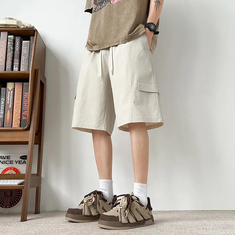 

Summer Shorts Men Fashion Retro Pocket Shorts Men Japanese Streetwear Hip-hop Loose Cargo Shorts Mens Bermuda Shorts Plus Size