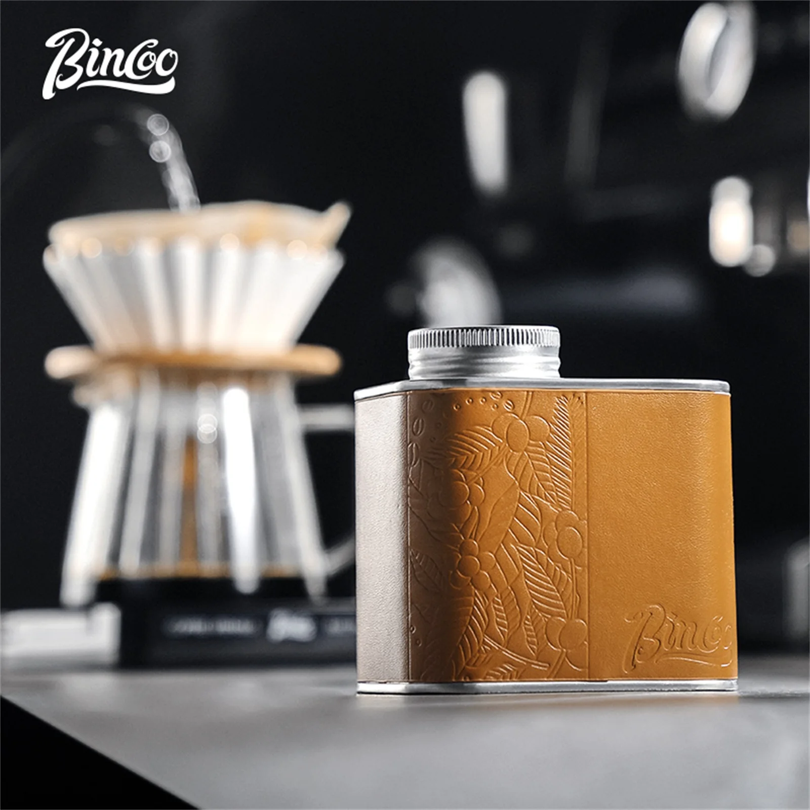

Bincoo Vacuum Coffee Container with One-Way Valve, Food Grade Airtight Canister for Coffee Bean Storage Kitchen