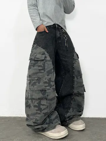 Men's Loose-Fitting Wide-Leg Baggy Jeans, Street Style Hip-Hop Camouflage Trousers With Metal Studs,Belt/Accessories Not Include