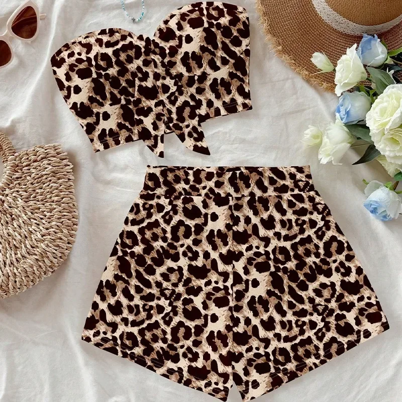 

2025 Summer European and American Resort Style Leopard Print Bandeau Shorts Set Hot Girls Two-Piece Female Suit