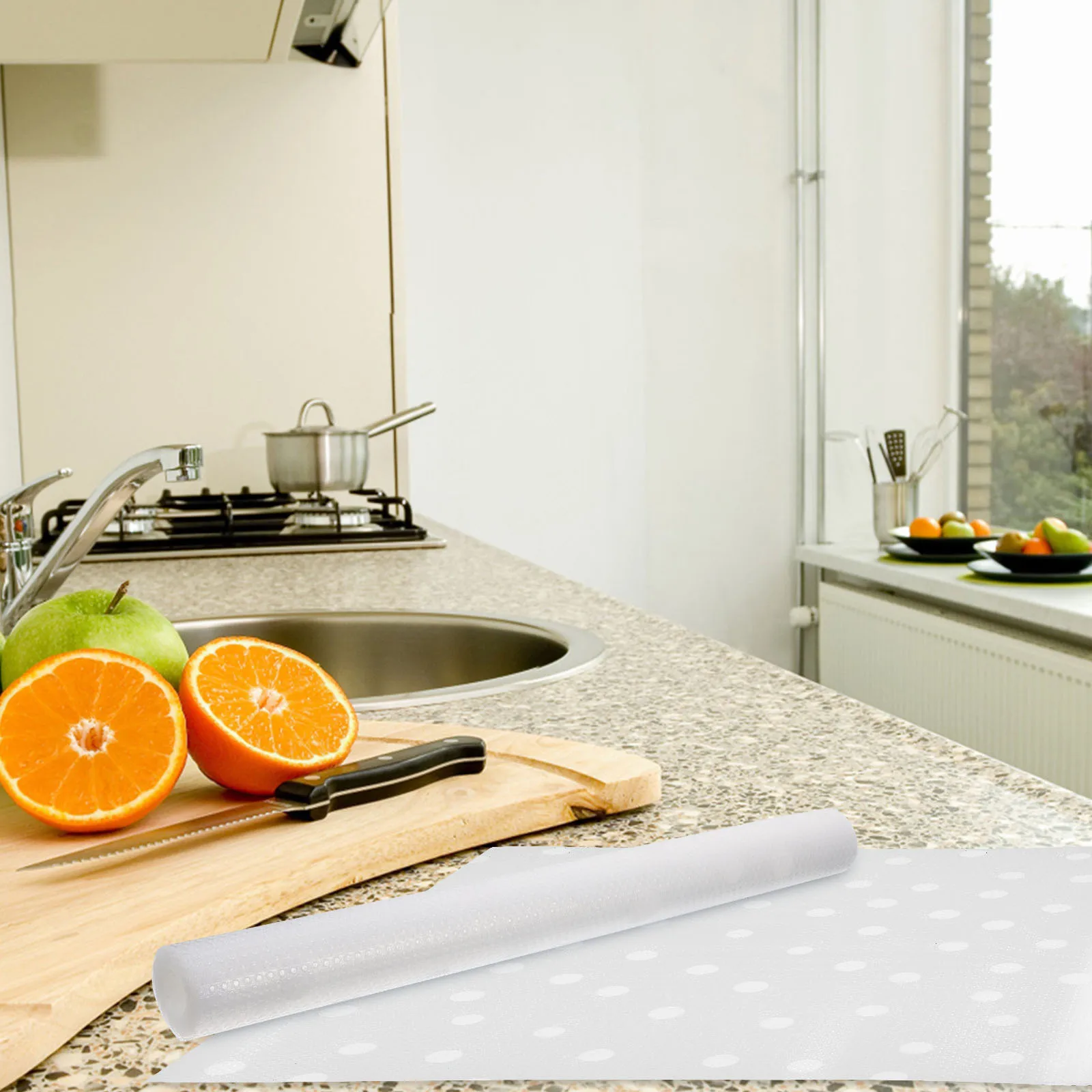 

Рулон водонепроницаемой, маслостойкой бумаги для обивки шкафов, ящиков, кухонных полок, холодильников, столешниц и столов.