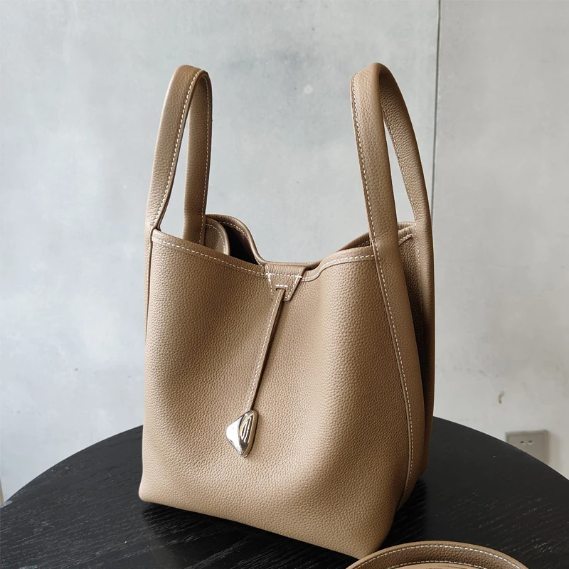 Leather Small Bucket Bags For Women Luxury Designer Handbag And Purse 2026 New In Cowhide Metal Sheet With Inner Pocket Shoulder