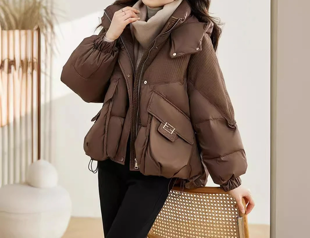 

2025 Winter Women's Short Thick Loose Cotton Jacket Fashionable Warm Hooded Coat