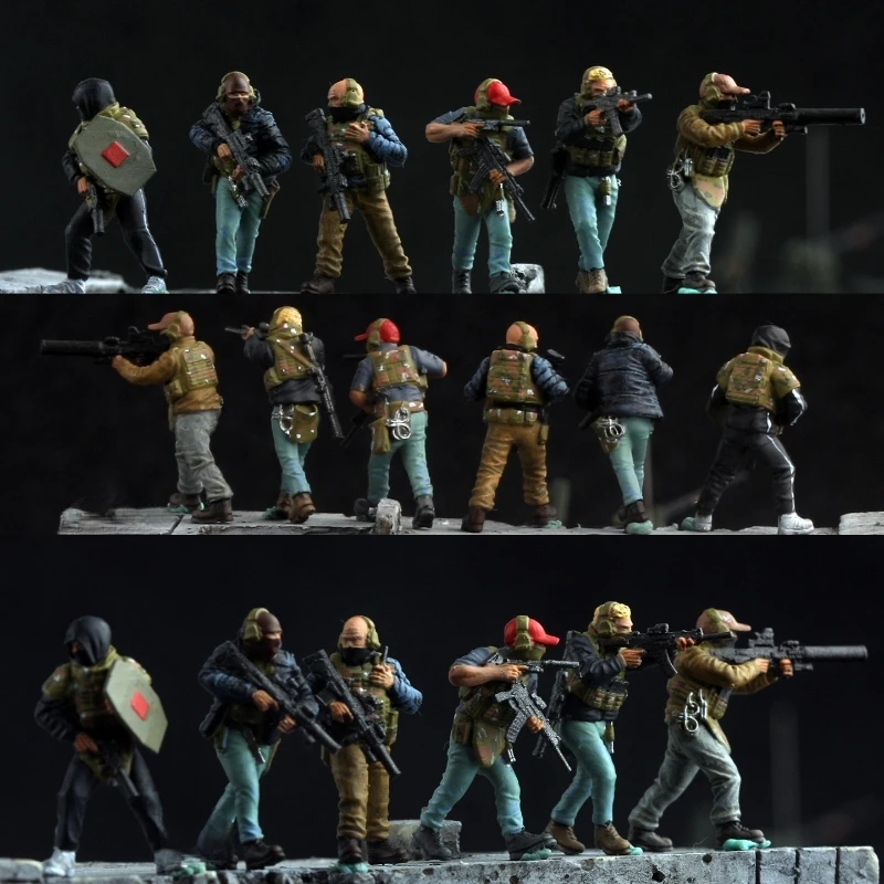 

1:72 Scale Model 6 Pcs Realistic Action Figure Russian Counter Strike Group Soldiers DIY Scene Accessory Collection Display