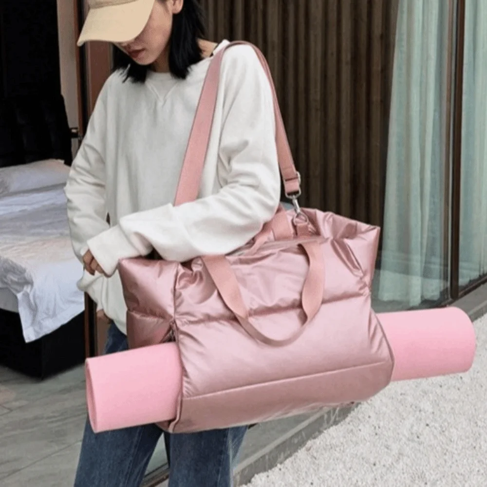 

Lightweight Solid Color Travel Tote Bag Nylon Soft Shoulder Gym Sports Bag With Handle Large Capacity Yoga Mat Bag Swimming