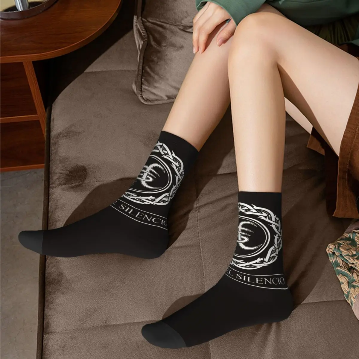 HEROES DEL SILENCIO Men Women Happy Socks Windproof Novelty Spring Summer Autumn Winter Stockings Gift