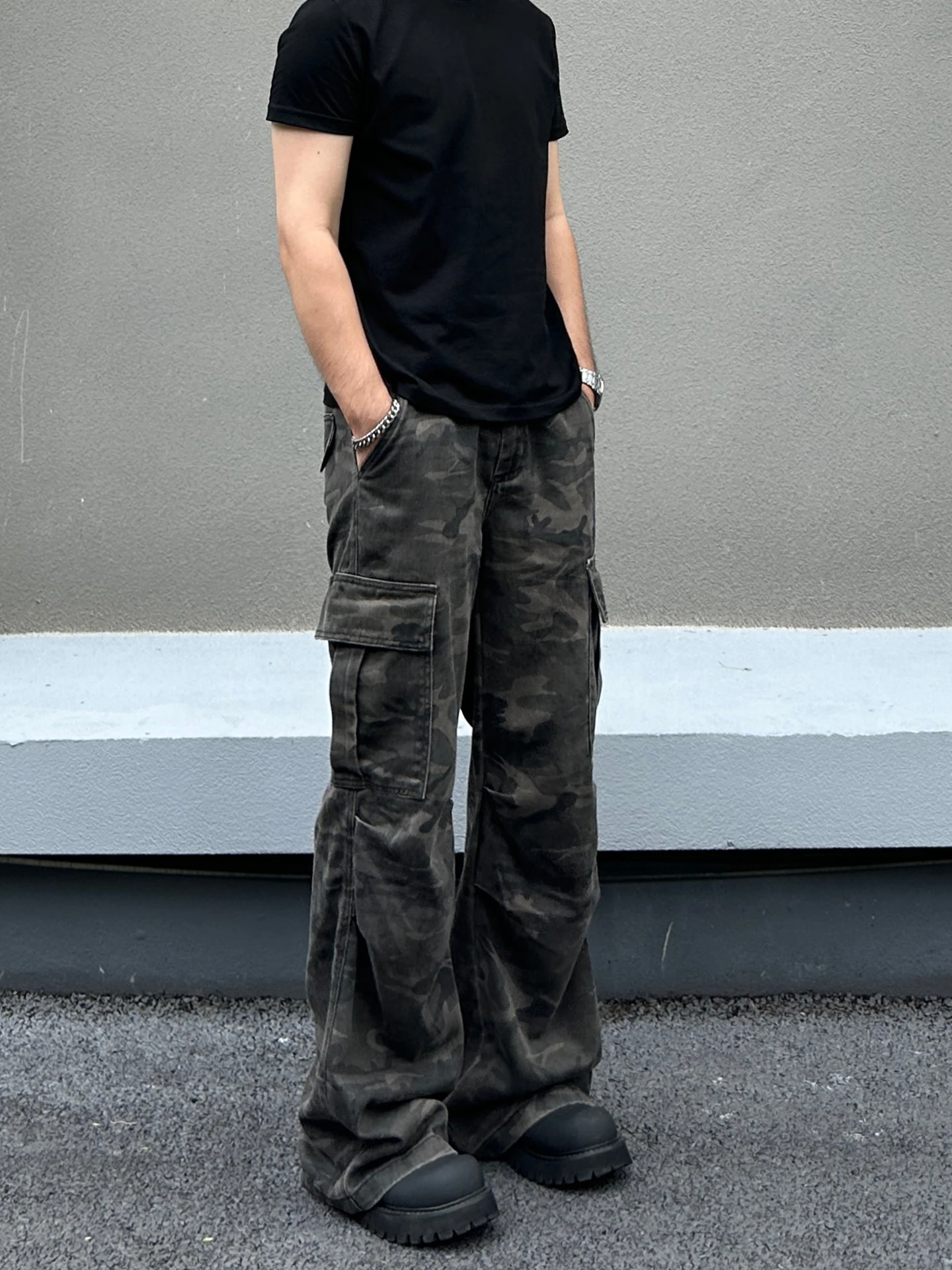 

Американские камуфляжные рабочие брюки в стиле High Street, свободные, прямого кроя, унисекс, винтажные, с эффектом потертости, широкие, в пол