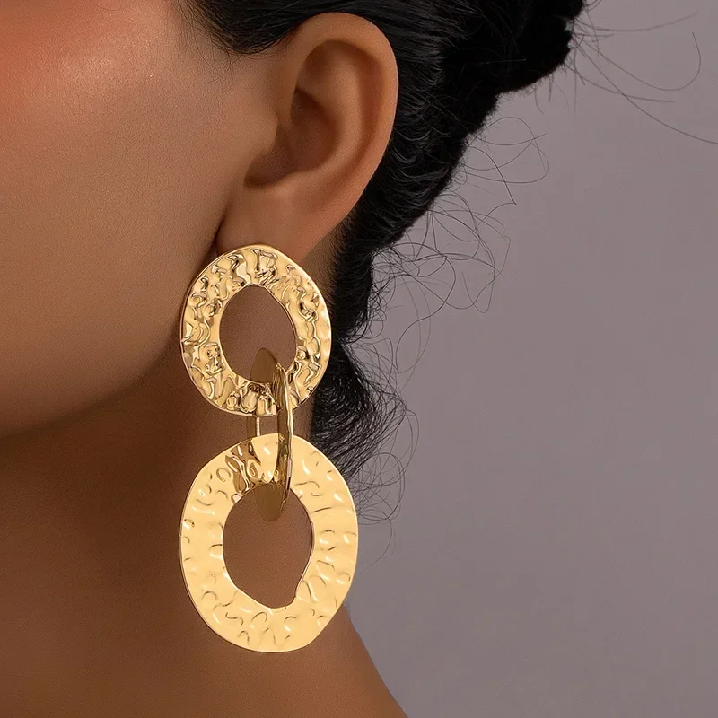 

Golden Irregular Round Earrings 2023 Gift Fashion Jewelry Accessories