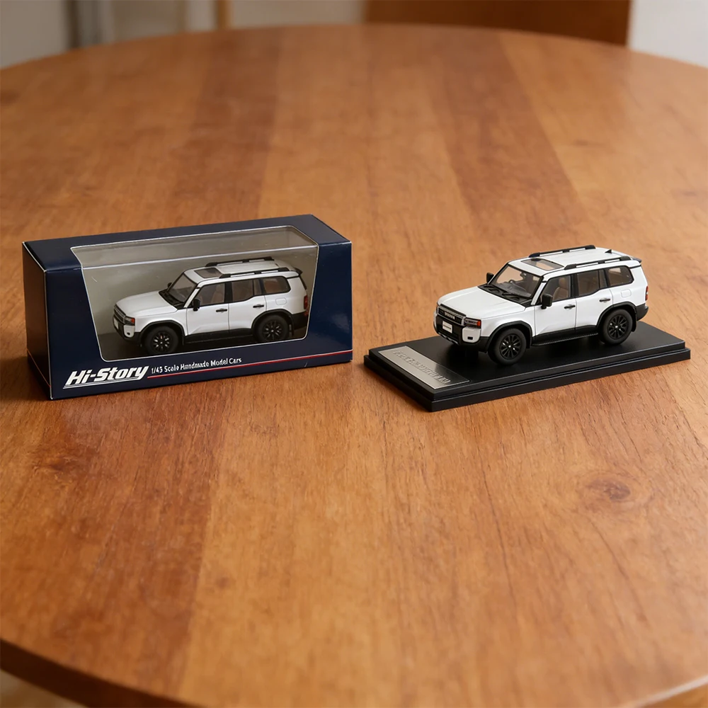 HI-STORY 1:43 Модель автомобиля Toyota Land Cruiser 250 ZX 2024