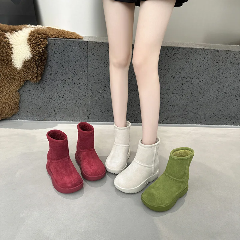 

Women's Winter Thickened Fleece Lined Snow Boots Heightening Inner Design Short Boot Thick Bottom Casual Style Ultrafine Fiber