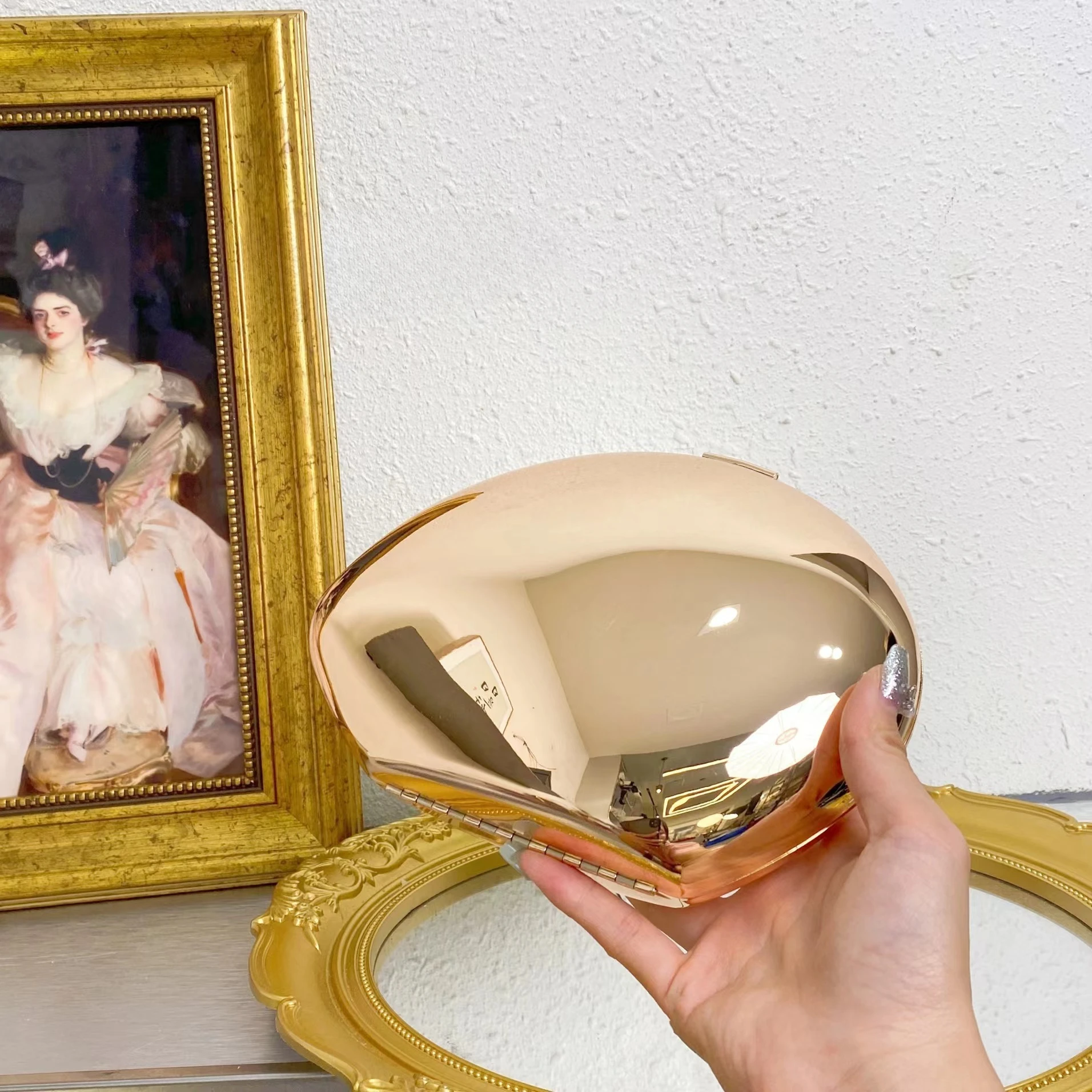 

Silver Gold Women Evening Party Cute Purse Handbag New Wholesale Acrylic Shell Shape Clutch Bag Smooth Mirror Surface