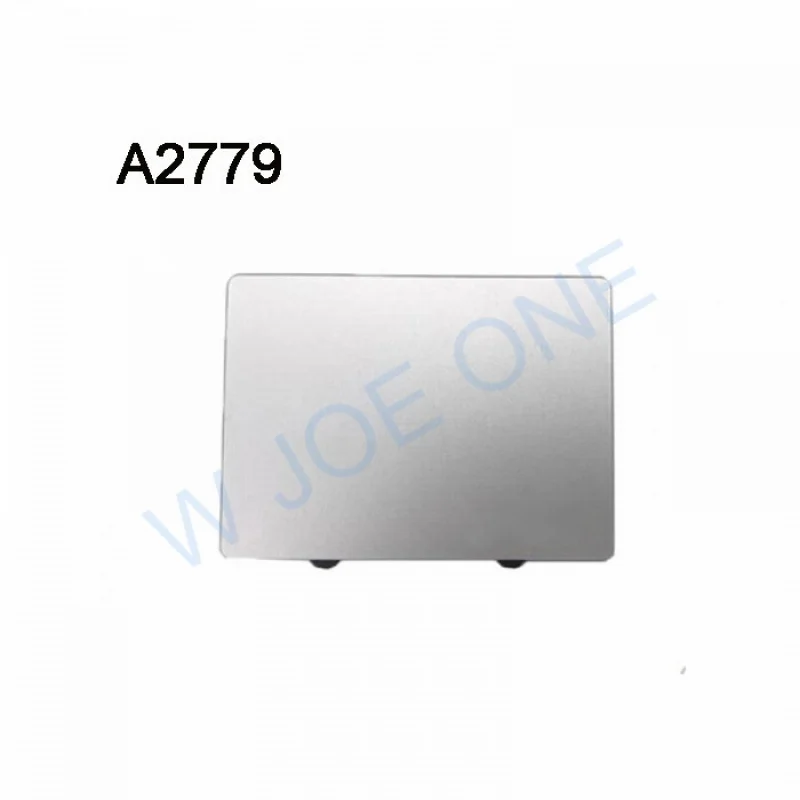 a-nouveau-pave-tactile-pour-macbook-pro-15-a2779-argent