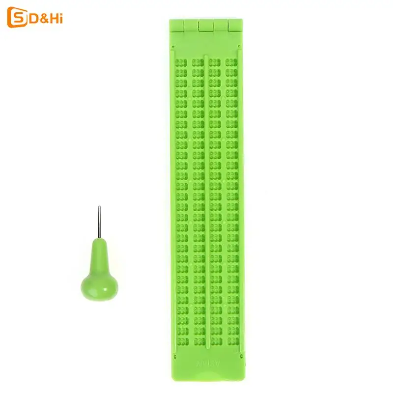 Plástico Braille Escrita Ardósia, Portátil Cuidado Visão Prático com Stylus, Escola Aprendizagem Verde Ferramenta Acessório