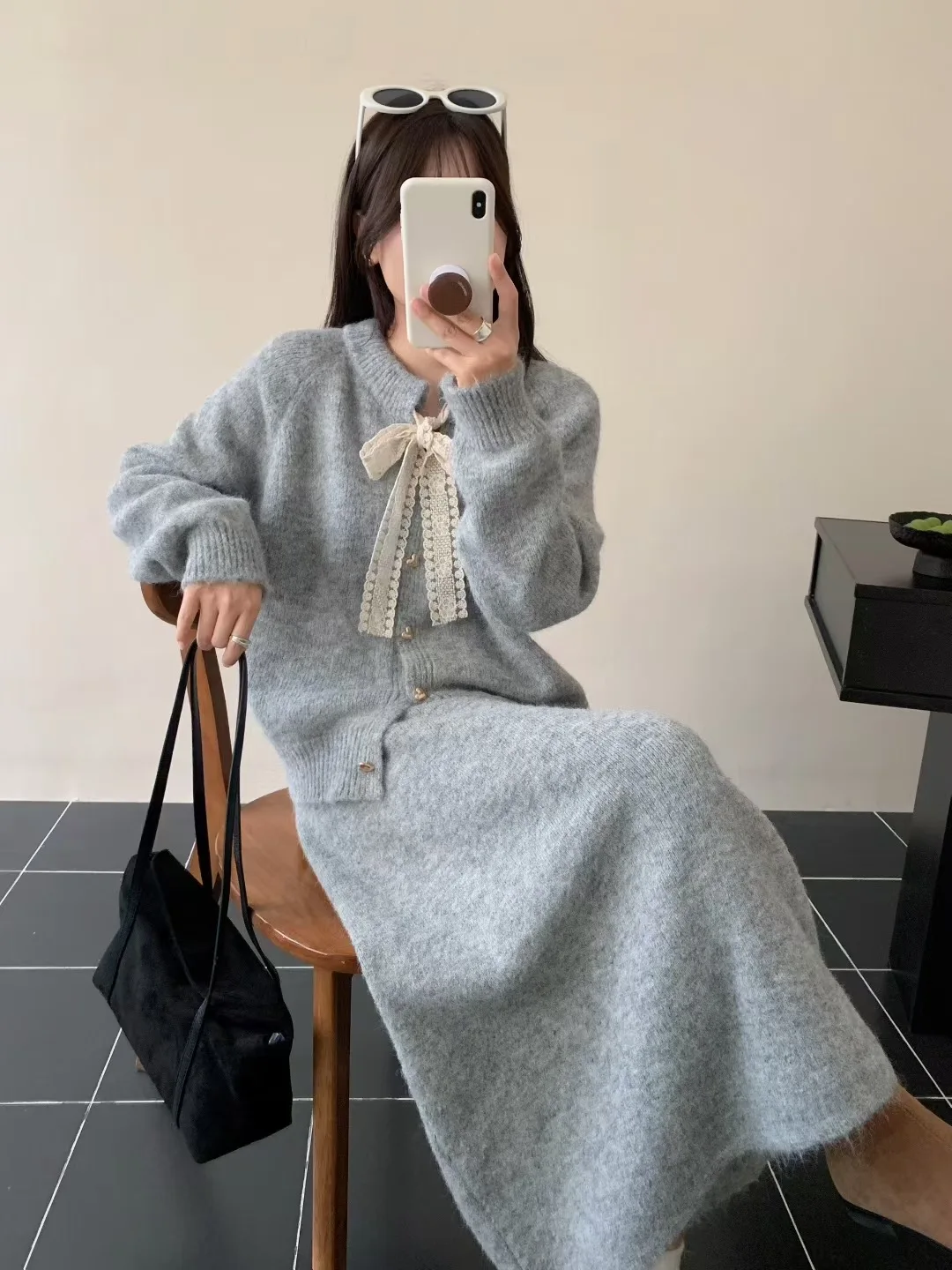 

Роскошный комплект из двух предметов, открытый кардиган и юбка с кружевной смещением, высококачественная шерсть альпаки, осенне-зимний ансамбль Faion для W...