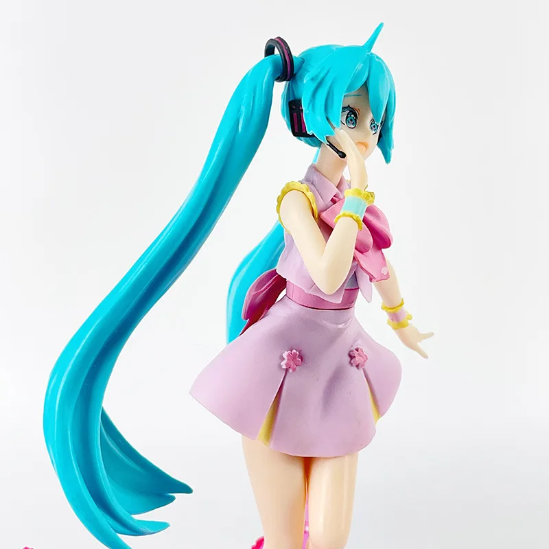 21CM Sakura Hatsune Miku Sakura Future Series Animation Model Toy Gift Collection Base Standing Action Figure PVC Kawayi Figuine