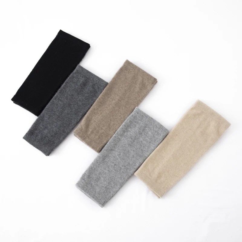 Autumn And Winter New Knee Cashmere Cold And Warm Men And Women Warm And Comfortable Padded Leg Protection.