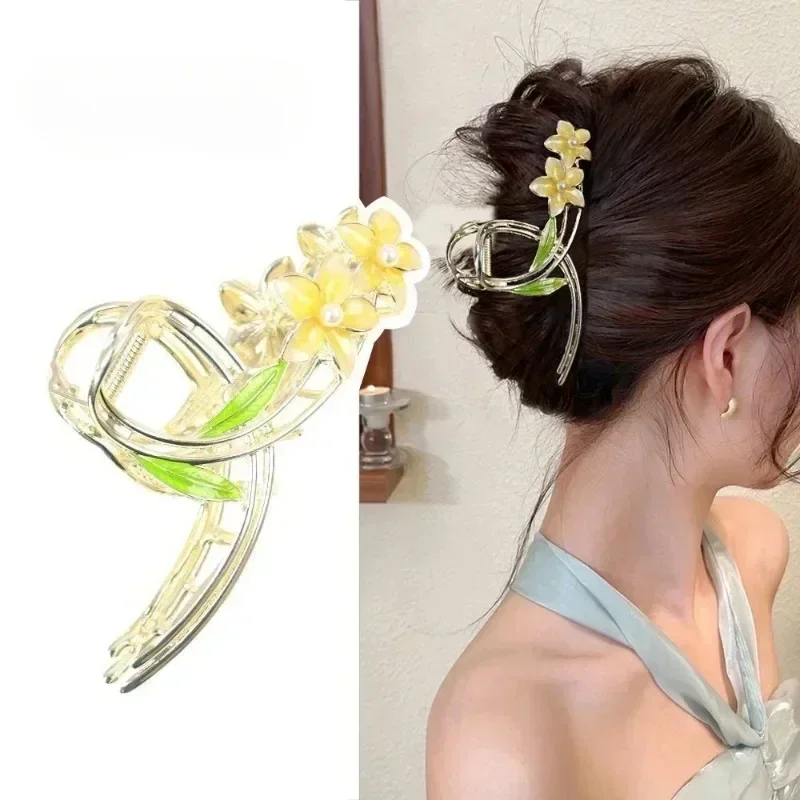 Peach Blossom Light Luxury Grip Clip Temperament Hair Clip Sweet Shark Clip Hair Accessories Simple Fairy Style Headwear