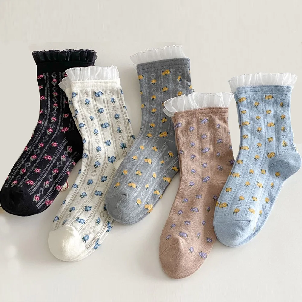 3/5 paar Mode Spitze Umrandeten frauen Socken Set Nette Glücklich Lustige Blume Drucken Koreanischen Stil Lange Herbst Winter fuß Frauen Socken