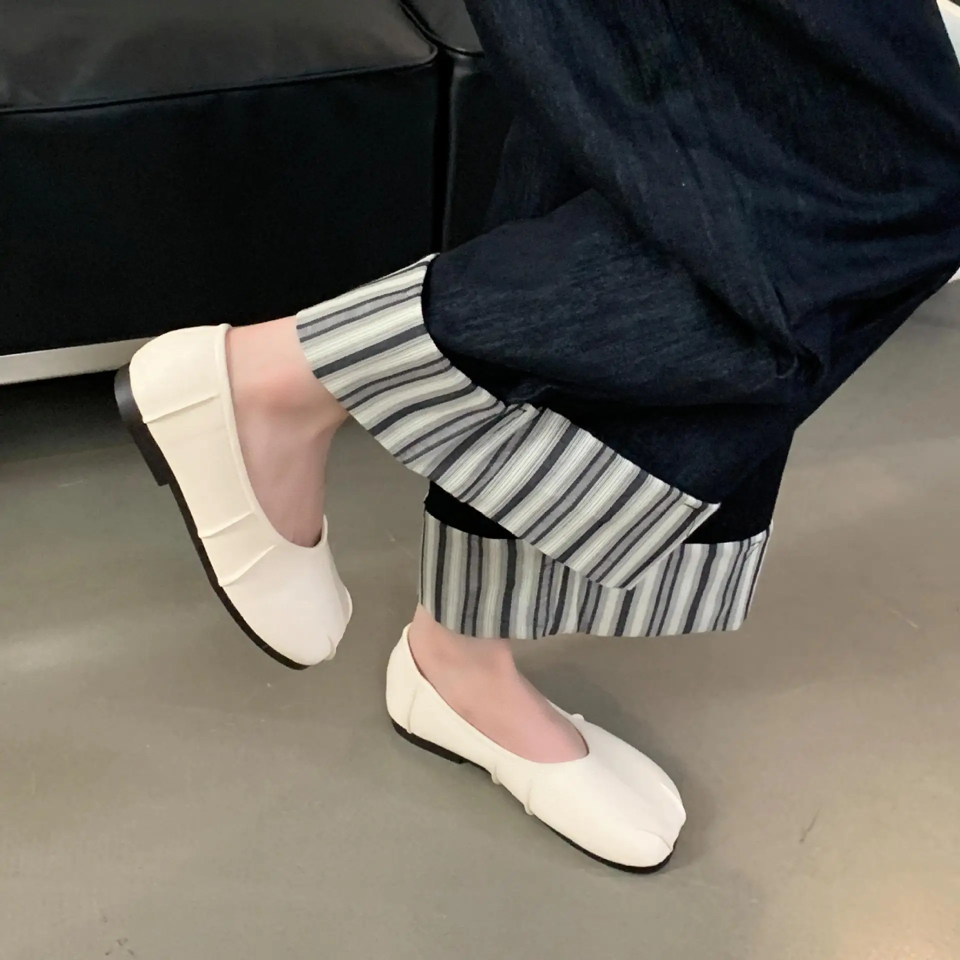 

Корейская обувь без шнуровки, универсальная мягкая женская обувь с круглым носком, новинка 2024, летнее платье без шнуровки, удобная мода Ho