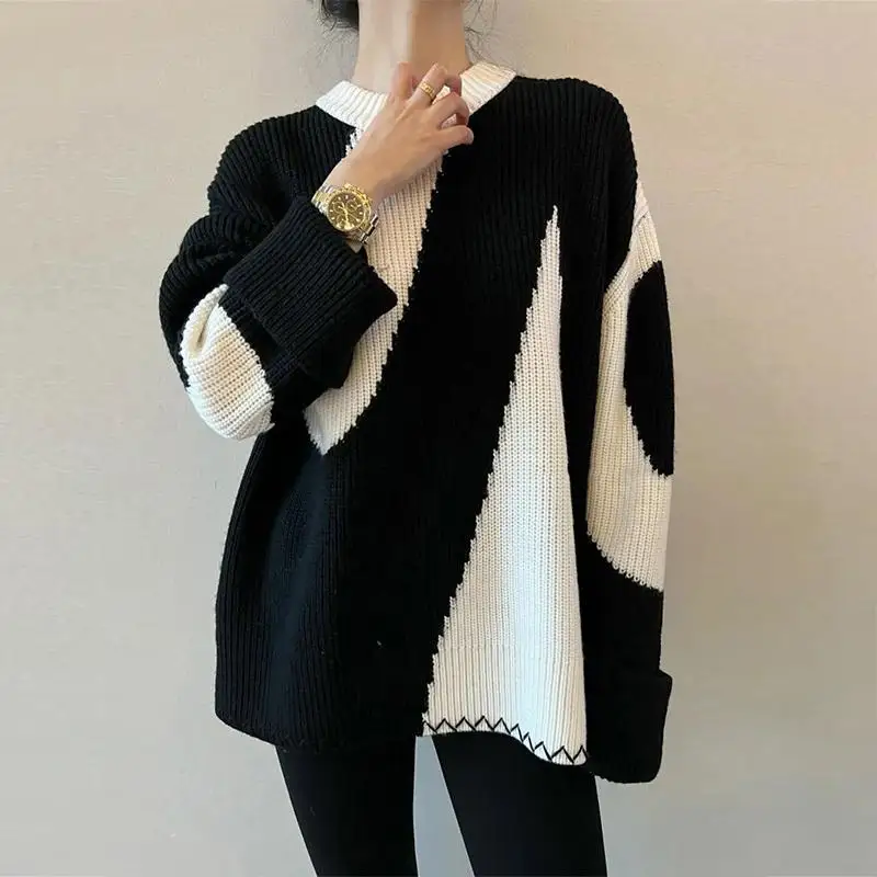 Knitting Pullovers Contrast Color Round Neck 2024 Autumn Winter New Long Sleeve Women High Street Loose Casual All-Match Tops