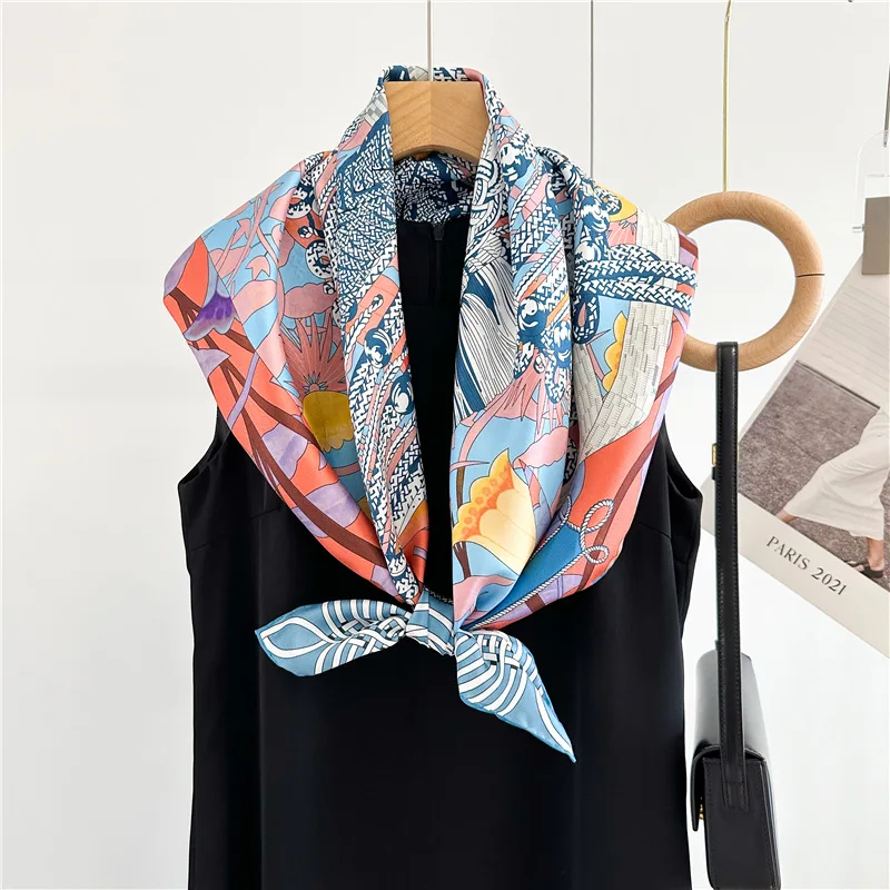 New Arrival Mulberry Silk Scarf Women Square Bandannas Handrolled Edges Scarves Brand Designer Foulards 90 Headbands Accessories