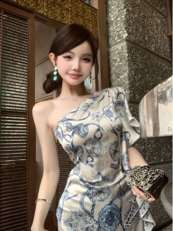 Damski letni satynowy top z nieregularnym dołem, wysokiej jakości, w stylu vintage z kwiatowym wzorem, francuski krótki rękaw.