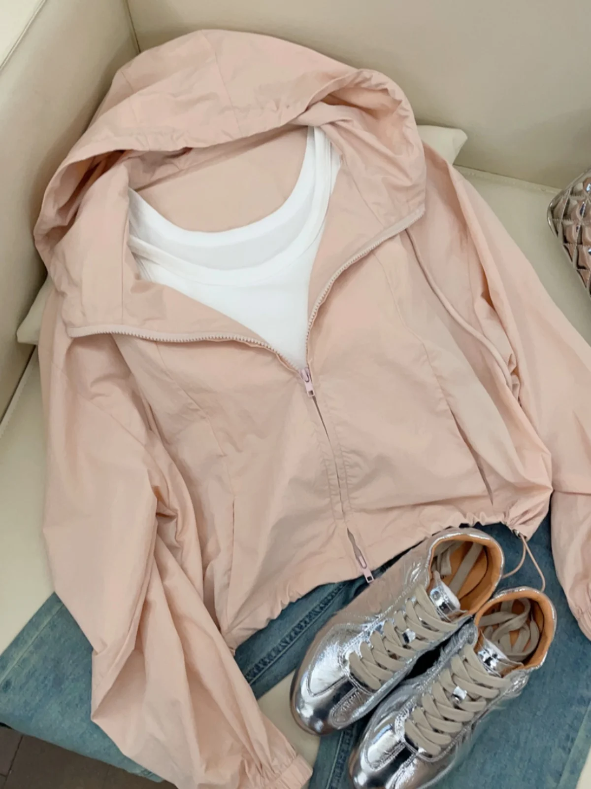 Ladies' Summer 2026 New Hat Sun Protection Clothing Thin Hot Selling Casual Style Short Outerwear Top for Small Figures