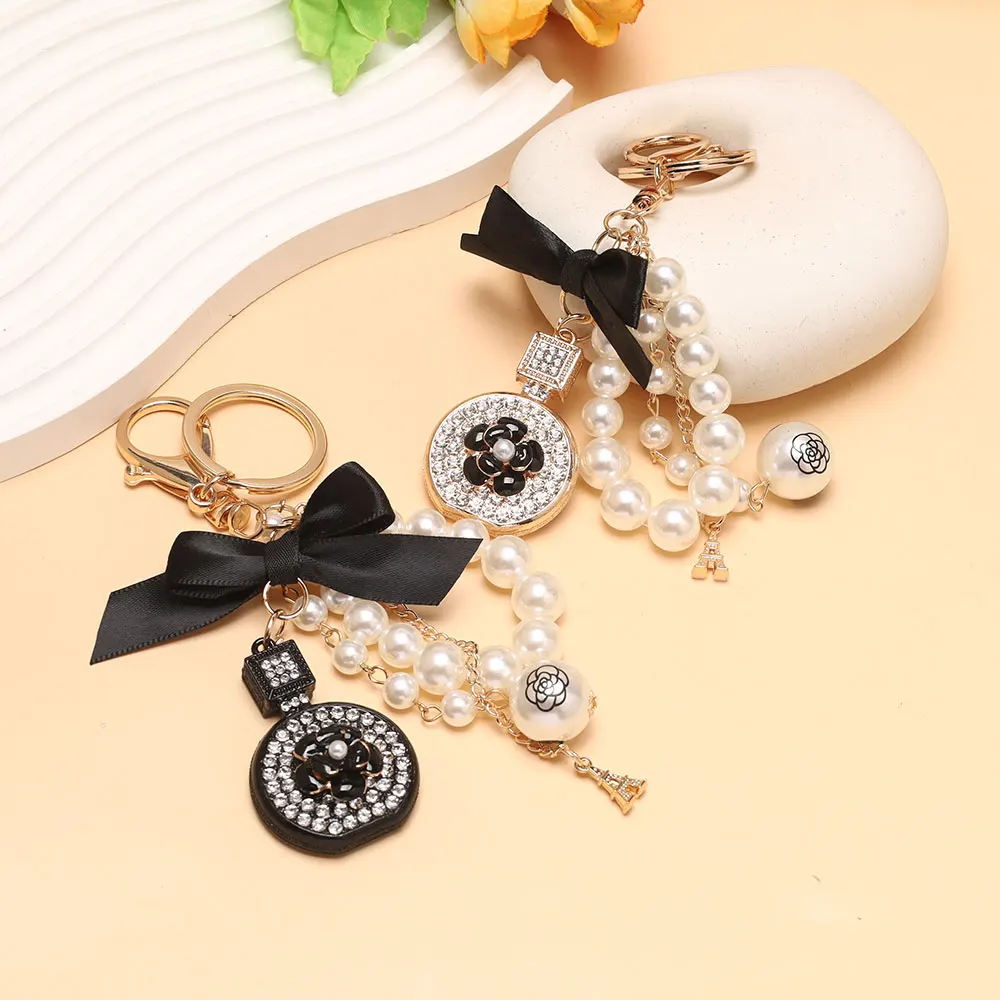 Number 5 Camellia Flower Bag Pendant For Woman Luxury Jewelry Bow Car Keyring Bowknot Camellia Pearl Keychains Bag Decoration