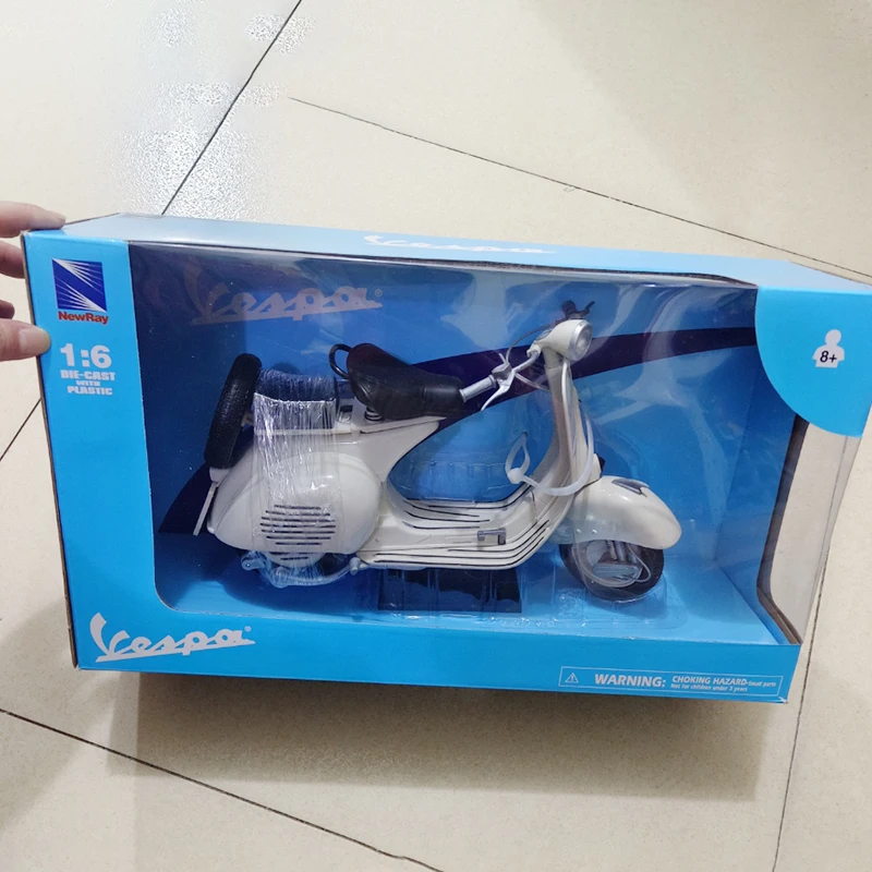 Diecast 1:6 Scale Vespa Two-wheeled Pedals 2-person Motorcycle