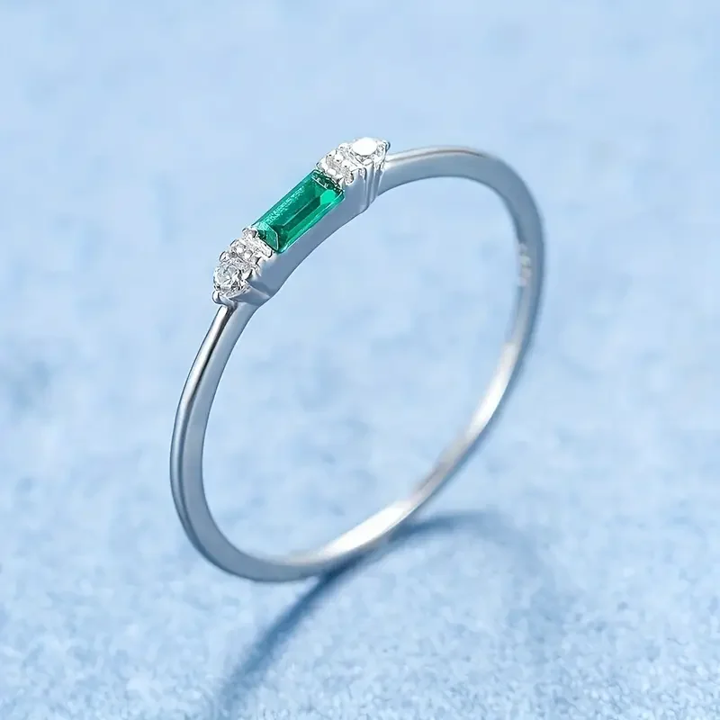 Huitan Minimalist 925 Sterling Silver Women Rings with Green Rectangle Cubic Zirconia Simple Stylish Rings Low-key Daily Jewelry