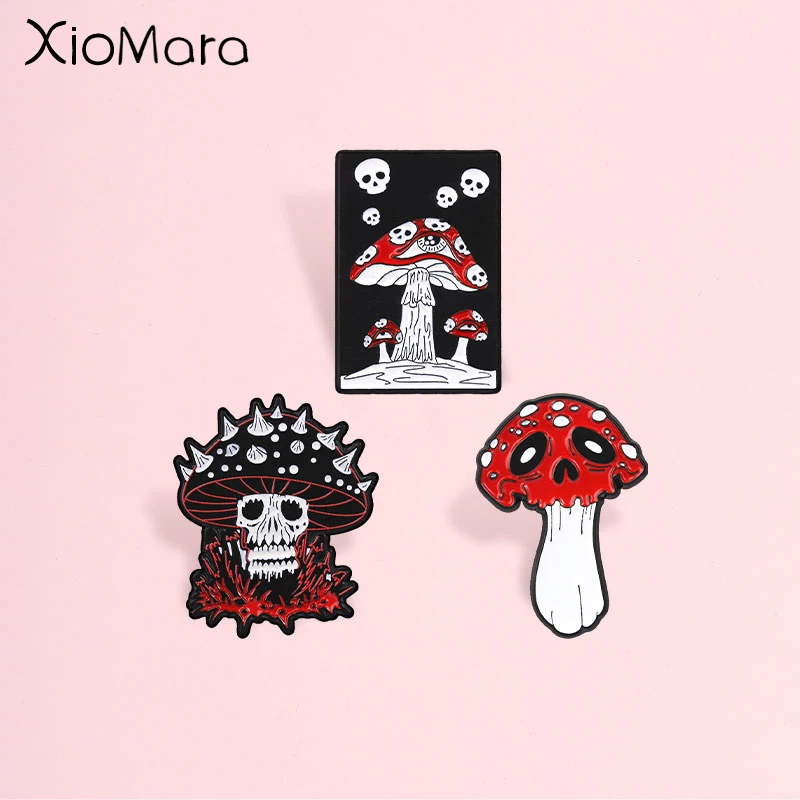 Dark Gothic Skull Poisonous Mushroom Badge,Halloween Eerie Plants Enamel Pin,Fashion Accessory,Halloween Gift for Gothic Lovers