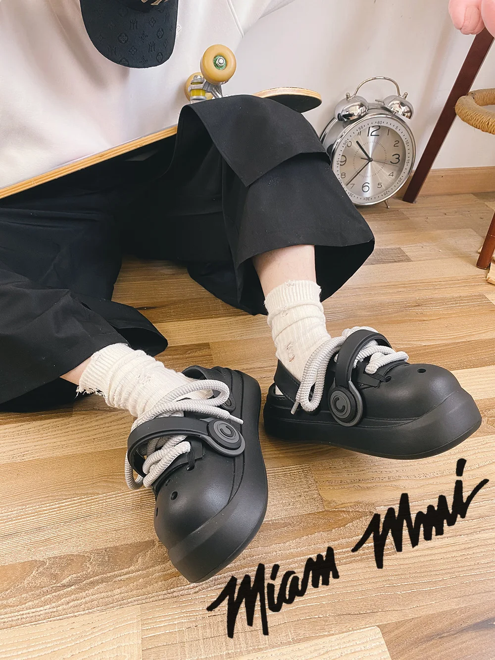 Outdoor Garden Shoes Spring Summer Sandals Big Headed Couples Thick Sole Heightened Hole Sandals For Men And Women Punk Shoes