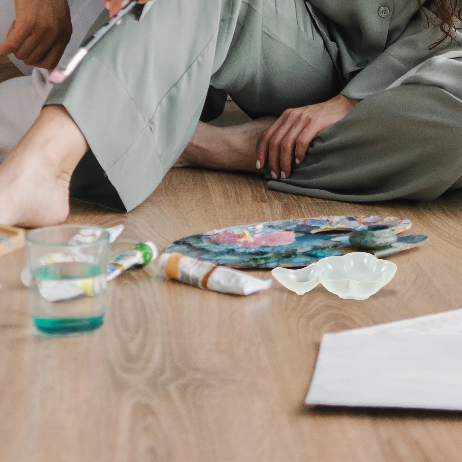 

Multi-Functional Ceramic Ink Dish with Brush Rest Smooth Surface Lightweight Design Ideal for Calligraphy Painting Dipping Pen