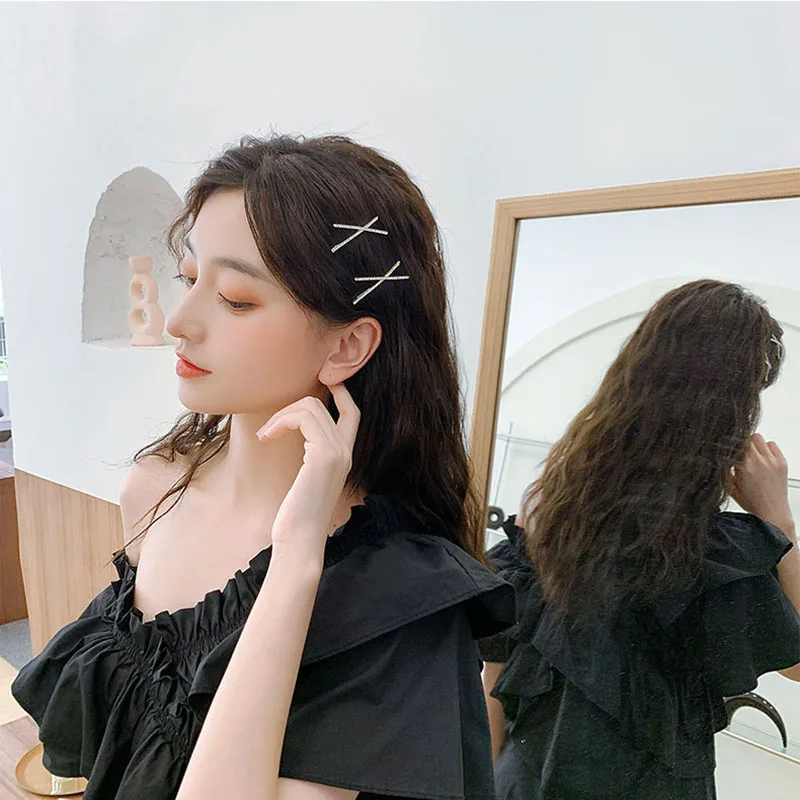 2pcs Women Cross Crystal Hairpins Rhinestone Hair Clips Barrettes Simple Side Clip Bridal Headwear for Girls Fashion Accessories