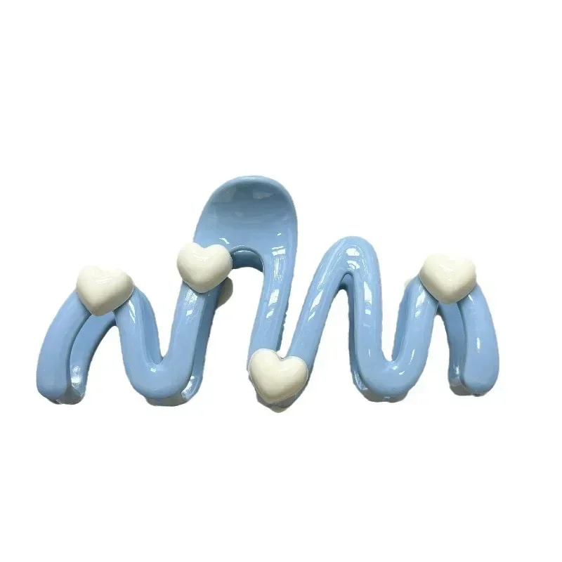 Blaue herzförmige Haarklammer in Wellenform, süße süße cremefarbene Clips für Frauen, unregelmäßige große Hai-Clip, Sommer-Pferdeschwanz-Haarnadeln