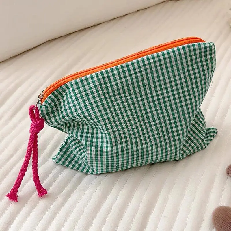 Fashion Plaid Makeup Bag With Zipper Cotton Organizer Pouch Large Capacity Cosmetic Bag Portable Storage Bag Women Simple Purse