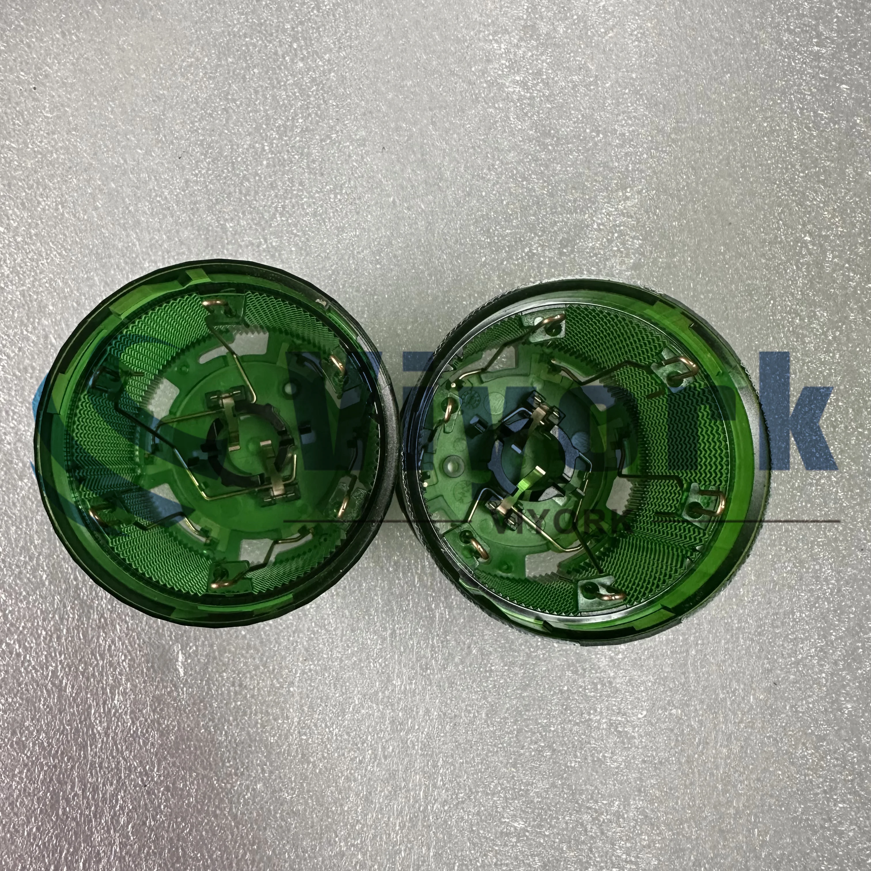 8WD4400-1AC COLUMINAL DE SEGNAL CONTINUOS 12-230V 70MM DIAMETRO NUEVO