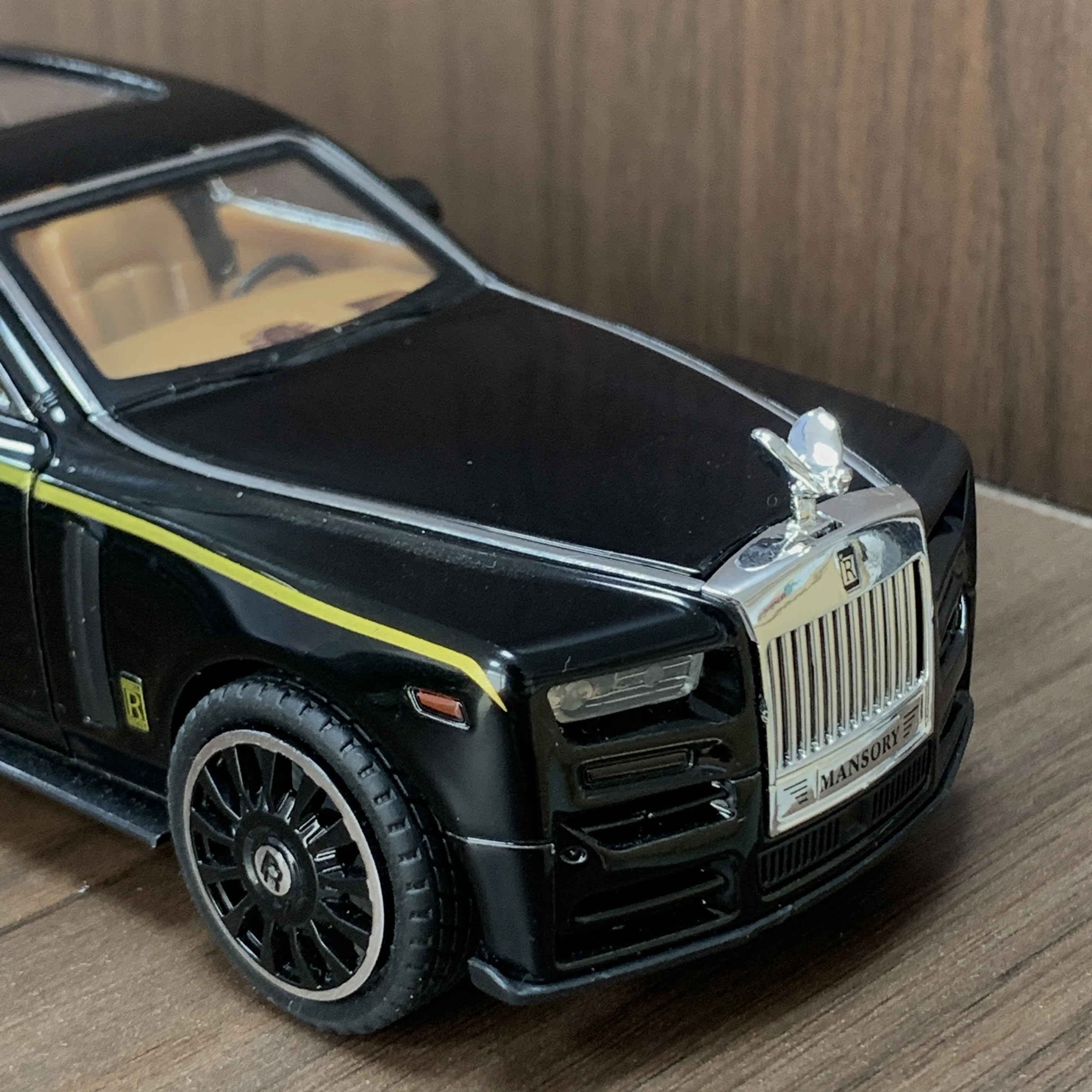 Coches modelo fundido a presión de aleación extendida Phantom, coche de carreras de juguete extraíble 1/24, adorno de coche coleccionable, regalos de juguete de coche favoritos para niños