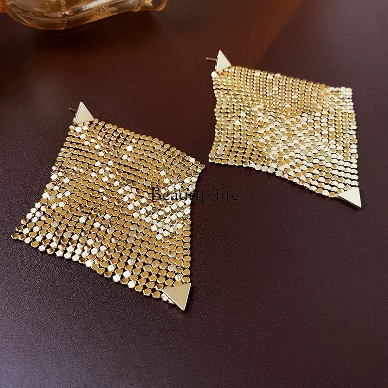 

925 triangular square earrings, European and American cold wind earrings